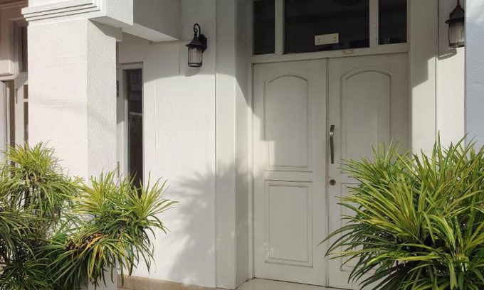 Boralesgamuwa House | Sampath Guest House