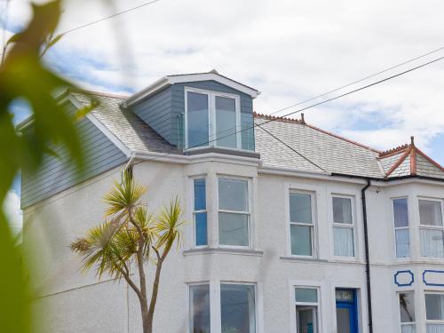 Carbis Bay Apartment | Samphire