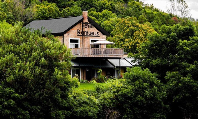 Ashfield-Colborne-Wawanosh Hotel | Samuels Boutique Hotel