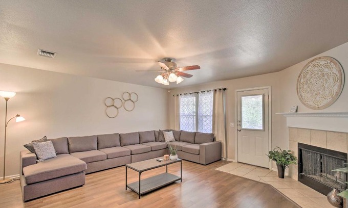 San Antonio House | San Antonio Getaway with Game Room, Near SeaWorld!
