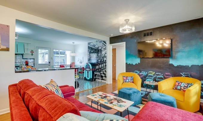 Alamo Heights House | San Antonio Retreat w/Private Hot Tub & Gas Grill
