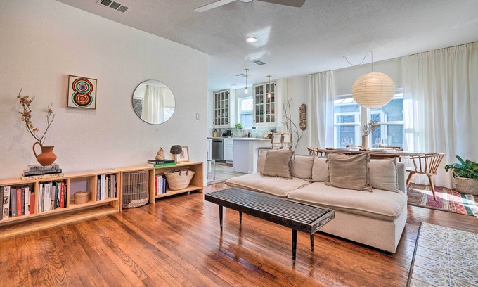 Mahncke Park House | San Antonio Vacation Rental 3 Mi to Downtown!