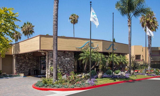 San Clemente Hotel | San Clemente Inn during 2025 WSL @ Lower Trestles