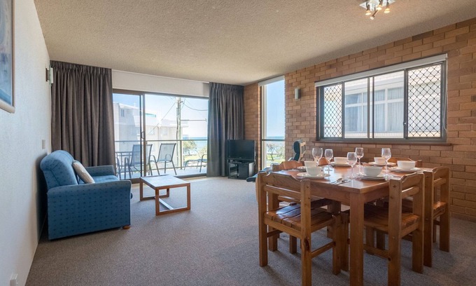 Kings Beach Apartment | San Clemente No. 2. 24 Orvieto Terrace