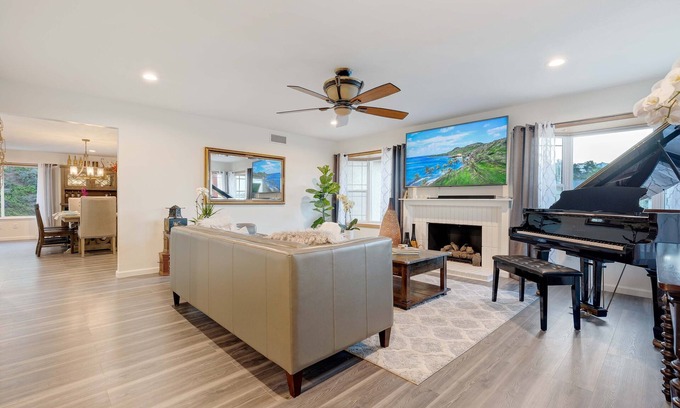 Rancho Bernardo House | San Diego 4-Bedroom Home with POOL and Jacuzzi