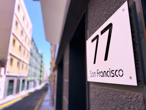 Santa Cruz de Tenerife Apartment | San Francisco Central Suites Penthouse