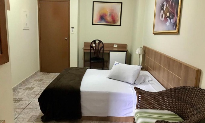 Vila Buarque Hotel | San Franciscco Hotel