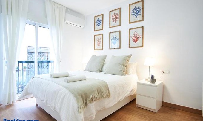 Alfalfa Apartment | San Isidoro Cathedral Suite by Valcambre