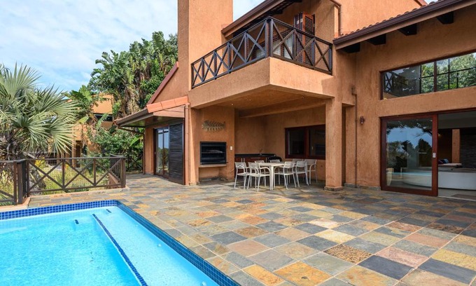 San Lameer Apartment | San Lameer Villa - 14308 - 4 Bedroom Deluxe - 8 pax - San Lameer Rental Agency