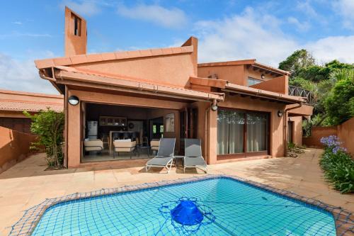San Lameer Apartment | San Lameer Villa - 14403 - 4 Bedroom Deluxe - 8 pax - San Lameer Rental Agency