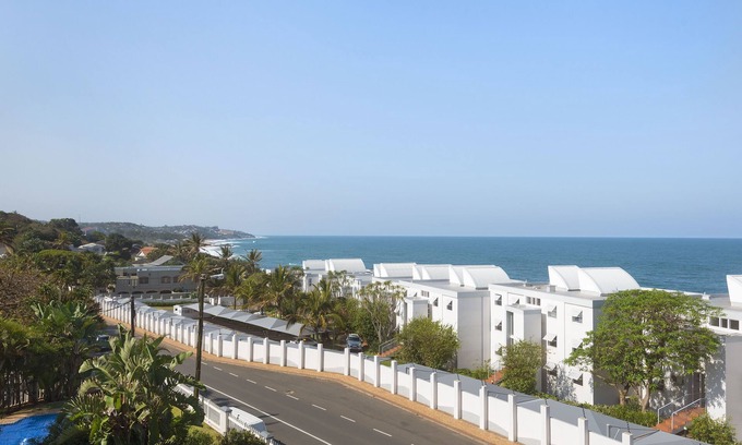 Shaka's Rock Apartment | San Marino 15 - Four Bedroom Apartment, Sleeps 8
