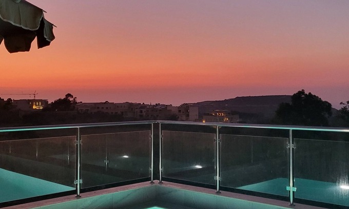 Xaghra Bed & Breakfast | San Pawl bnb Farmhouse Calypso