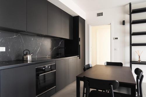Quarto Cagnino Apartment | San Siro Fiera - Youhosty
