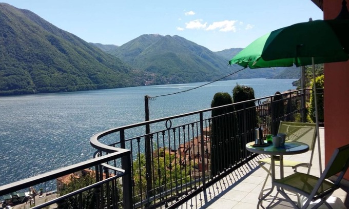 Argegno Apartment | San Sisinio Apartment Argegno