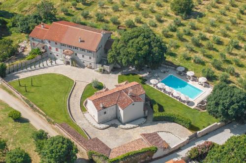 Bacva Hotel | San Tomasini Heritage Hotel & Wedding Venue