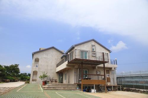 Andeok House | Sanbangsan Hot Spring Pension