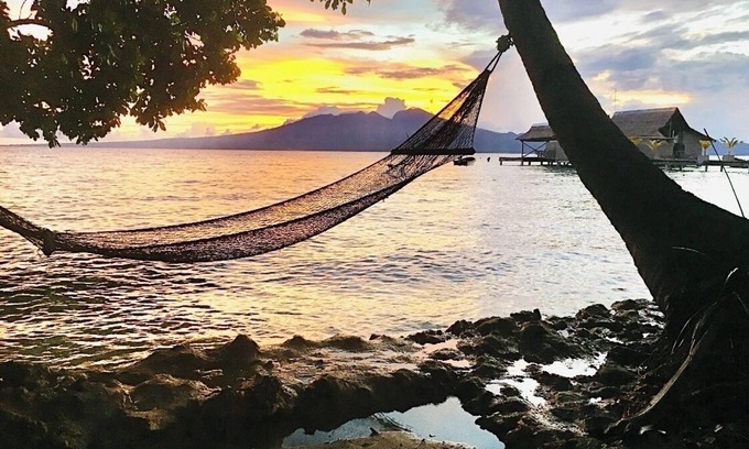 Mbambanga Island House | Sanbis Resort private bungalows