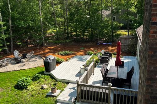 East Falmouth House | Sanctuary In The Woods