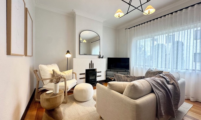 Middle Park Apartment | Sand & the City - close to the beach