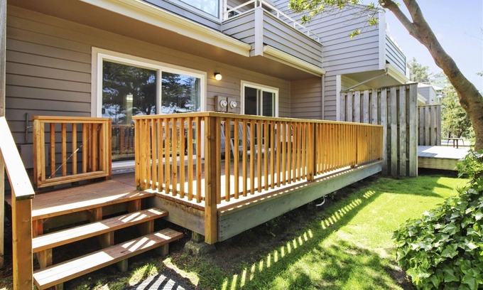 Tolovana Park House | Sandcastle B-3 - Beachcomber Vacation Homes