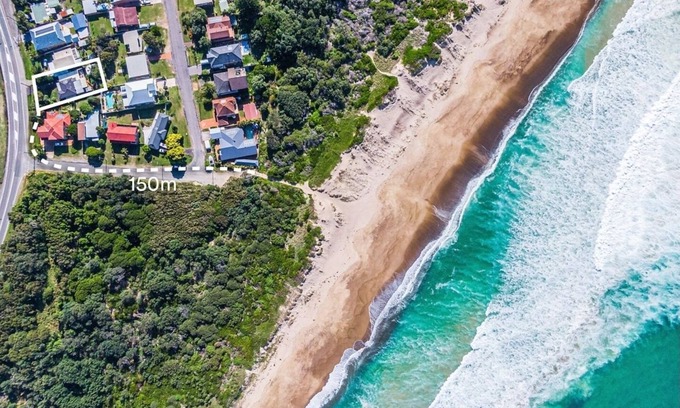 Budgewoi Apartment | Sandcastles - Pet Friendly Accommodation