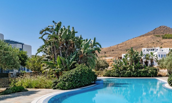Molos Apartment | Sanders Paros Gardens - Cozy 1-Bdr Apt w Patio
