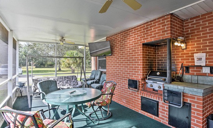 Sanford House | Sandford Vacation Rental Near Airport & Lake!