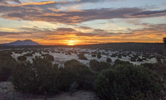Zuzax House | Sandia Serenity Mountain Ranch Home - 20 minutes from downtown Albuquerque.