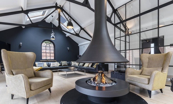 Sandwich House | Sandilodge - Stunning four bedroom home in historic Sandwich