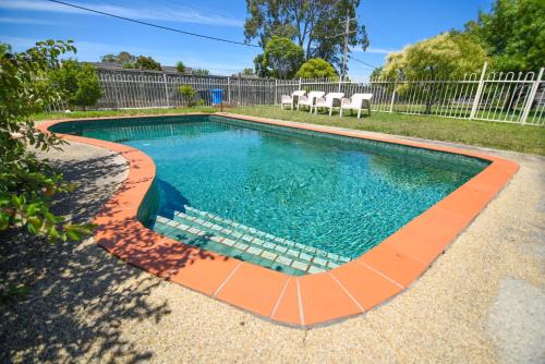 Noble Park Hotel | Sandown Heritage Motel
