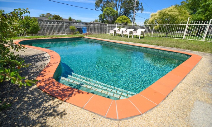 Noble Park Hotel | Sandown Heritage Motel