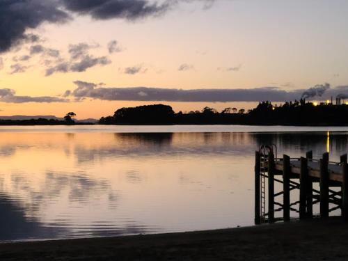 Waiuku Other | Sandspit Beach Motor Camp