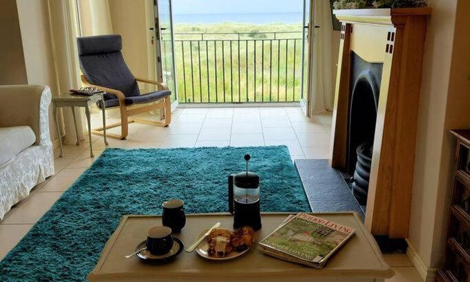 Castlerock Apartment | Sandy Feet Retreat - Castlerock