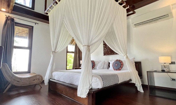 General Luna Villa | Sandy Feet Siargao
