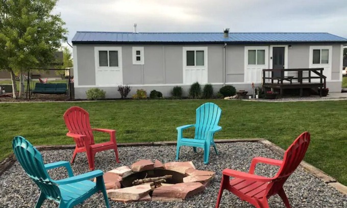 Garden City House | Sandy Foot Retreat in Heart of Garden City Boat parking & huge yard #013201