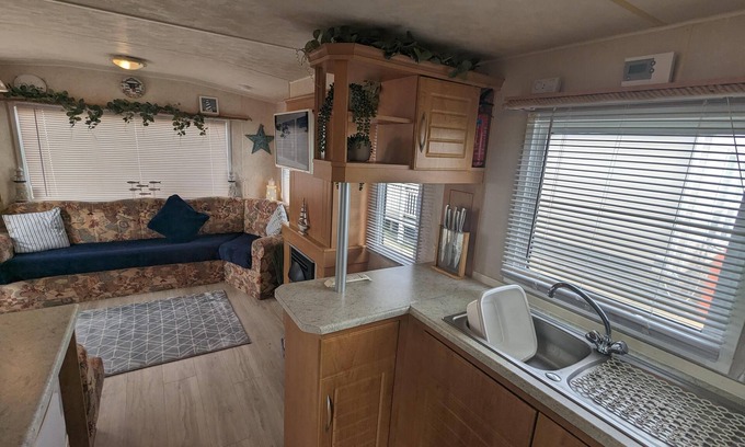 Anderby Creek Cabin | Sandy Paws Anderby Creek - Very Dog Friendly