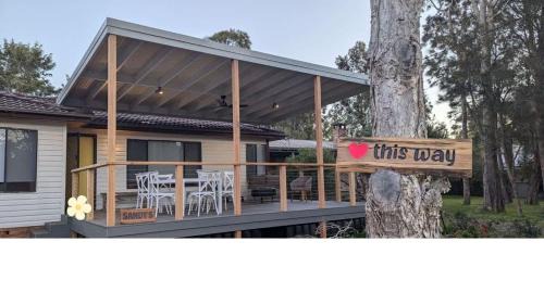 Bawley Point House | Sandy's Beach Shack at Bawley