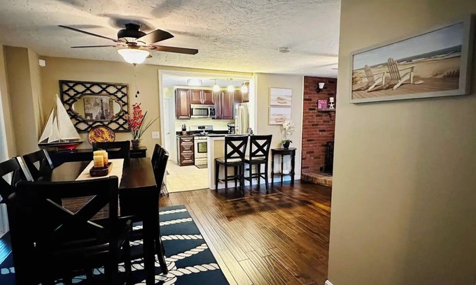 Buzzards Bay House | Sandy Shores Escape - Onset Bay Getaway!