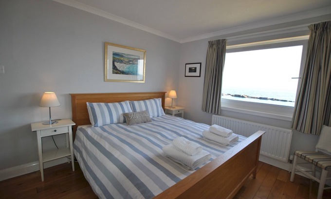 Cellardyke House | Sandy Sorland's Beach House- stunning seaside home
