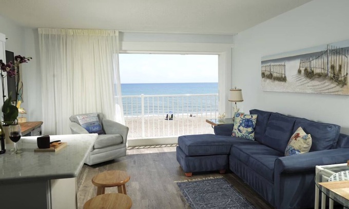 Indialantic By The Sea Resort | Sandy Stay: Spacious Suite with Kitchen & Ocean Front | Stunning Sunset
