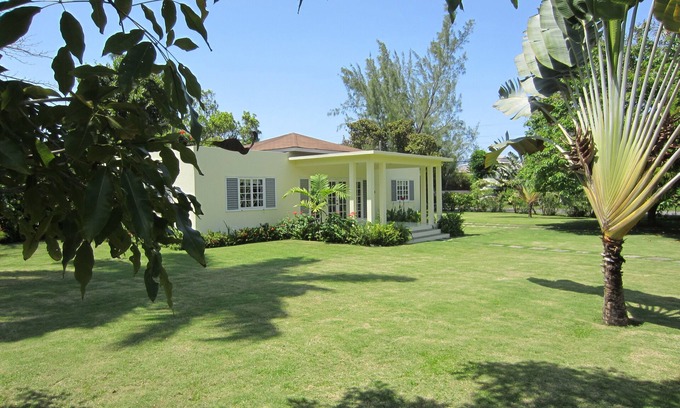 Mammee Bay Estates Villa | Sanora Near Ocho Rios Dunn's River & Dolphin Cove