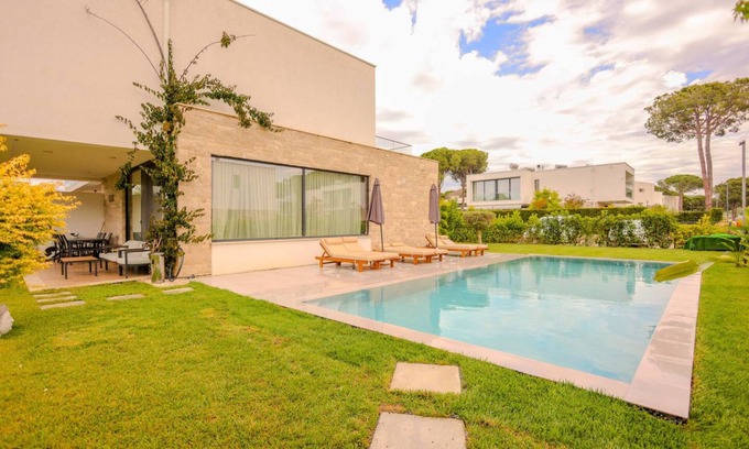 Ishem House | SanPietro Vacation Villa 003
