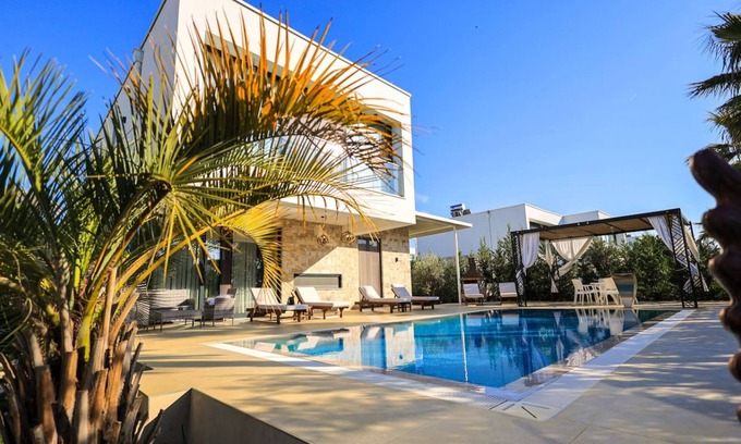 Ishem House | SanPietro Vacation Villa 005