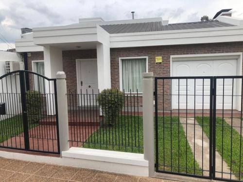 Gualeguaychu House | Sans Souci