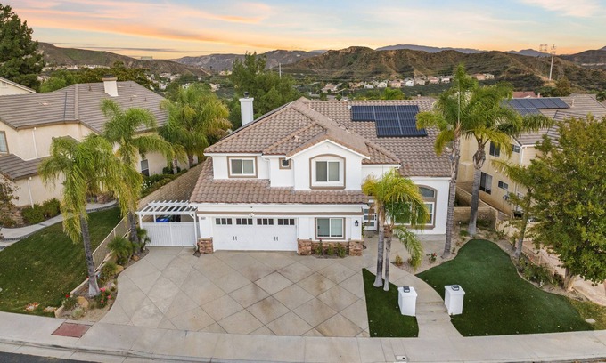 Santa Clarita House | Santa Clarita dream home