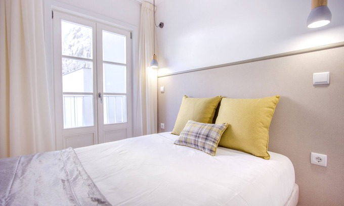 Guimaraes Apartment | Santa Luzia Apartments By Guestify