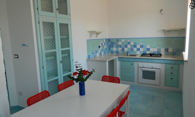 Santa Maria di Leuca House | Santa Maria Di Leuca: The Pine-Bright Fresh and comfortable apartment