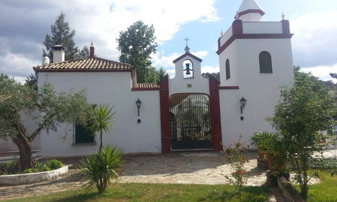 Cazalla De La Sierra Cottage | Santa Marta Rural Cottage