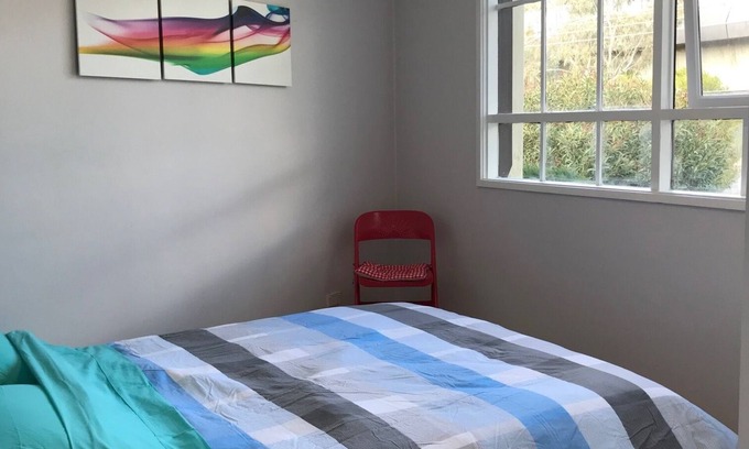 Carnegie Apartment | Santa Monica apartment