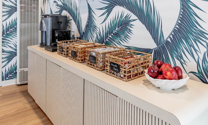 Ocean Park Hotel | Santa Monica Hotel